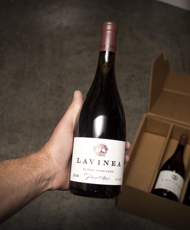 Lavinea Pinot Noir Elton Vineyard Eola-Amity Hills 2016