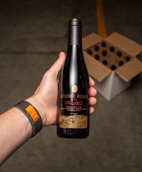 Adobe Road Pinot Noir Sangiacomo Robert’s Road Vineyard 2019 (Half Bottle 375mL)