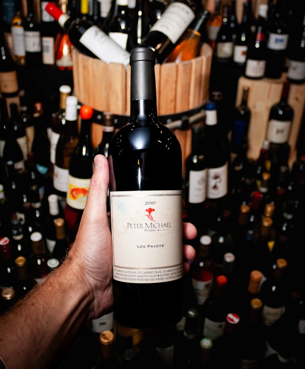 Peter Michael Bordeaux Blend Les Pavots Knights Valley 2010 (light label condition)