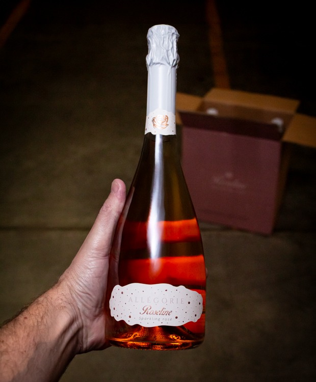 Allégorie Roseline Rosé Extra Brut Vin Mousseux De Qualité NV (6-Pack)