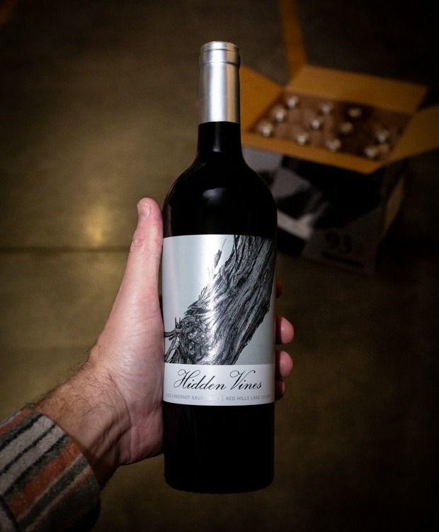 Hidden Vines Cabernet Sauvignon Red Hills Lake County 2022 (6-Pack)