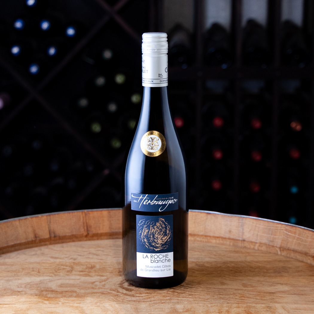 Domaine des Herbauges Muscadet Côtes de Grandlieu sur Lie La Roche Blanche 2023